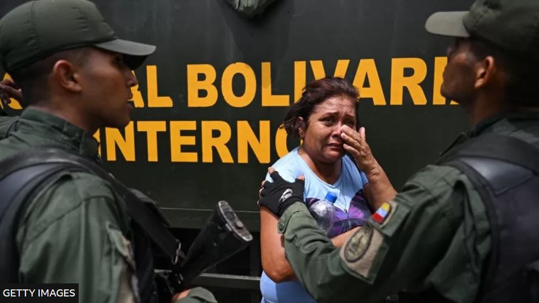 Venezuela sends 11,000 troops to retake prison 2 Capture 7