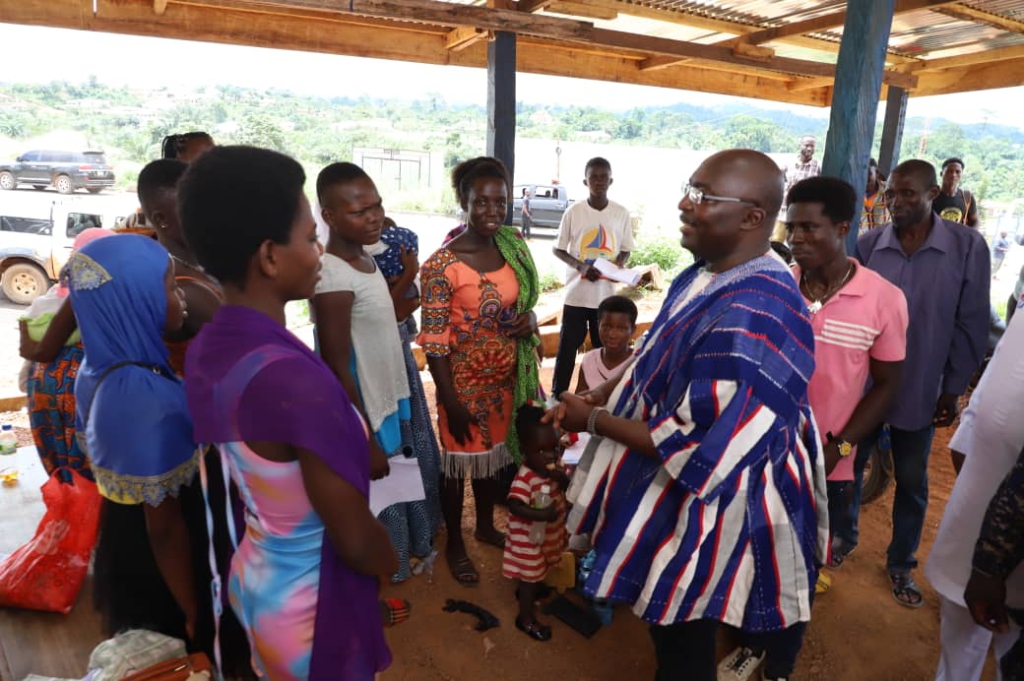 Dr Bawumia visits Enchi voter registration centre