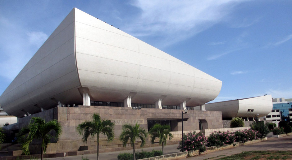 Mensa Otabil describes National Theatre as 'malnourished'