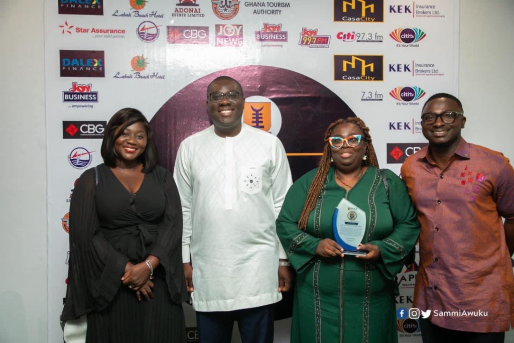 UPSA honours NLA boss Samuel Awuku with Public Sector CEO Award