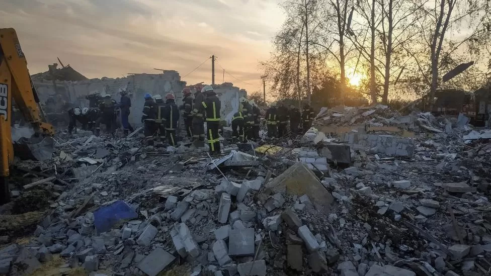 Russian airstrike kills 51 at a funeral in Ukraine 2 image 82