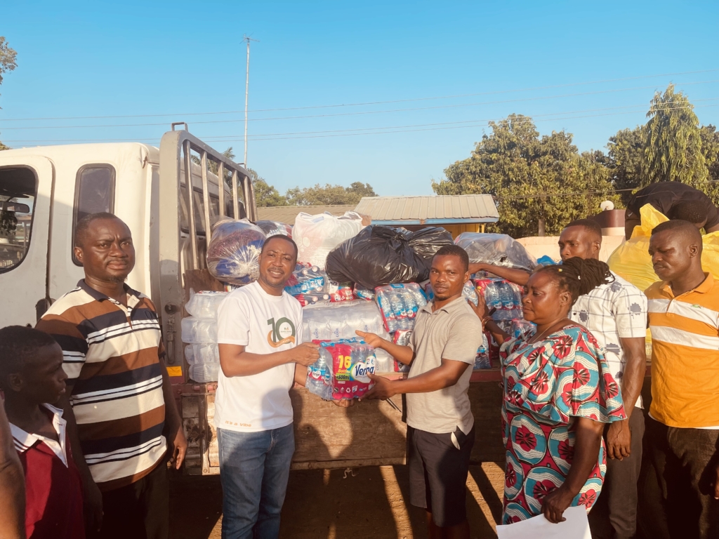 Adansi Travels donate relief items to aid Akosombo Dam-induced flood victims