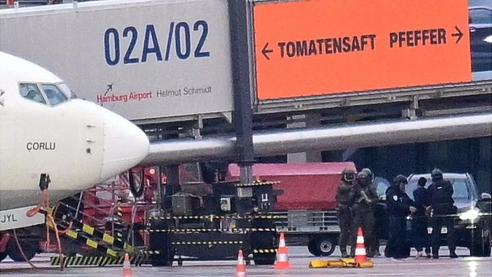 Hamburg Airport hostage drama ends after 18 hours 2 WhatsApp Image 2023 11 06 at 00.36.25