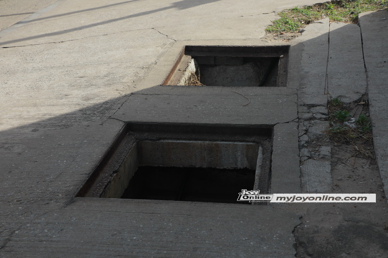 Accra’s drainage traps: Urban Roads wages war on metal grates thieves
