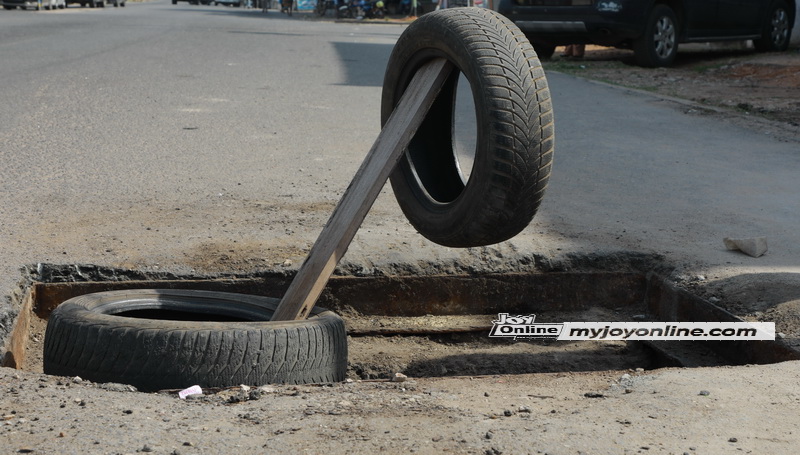 Accra's drainage traps: Urban Roads wages war on metal grates thieves - Vimarsana News