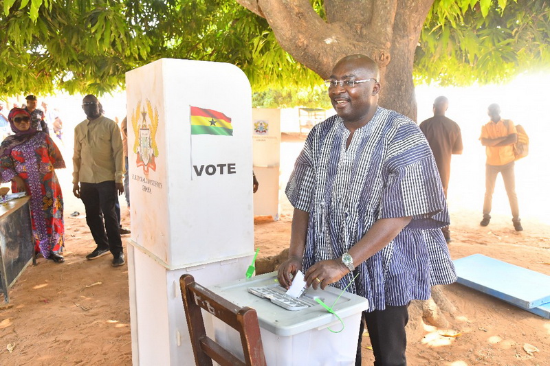District Asembly Elections: VP Bawumia casts ballot in Walewale - Vimarsana News