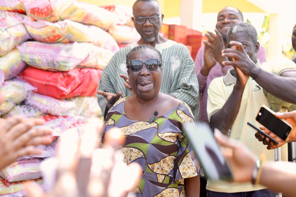 Mpraeso MP donates ¢2Ok, bags of rice and others to PWDs in the constituency