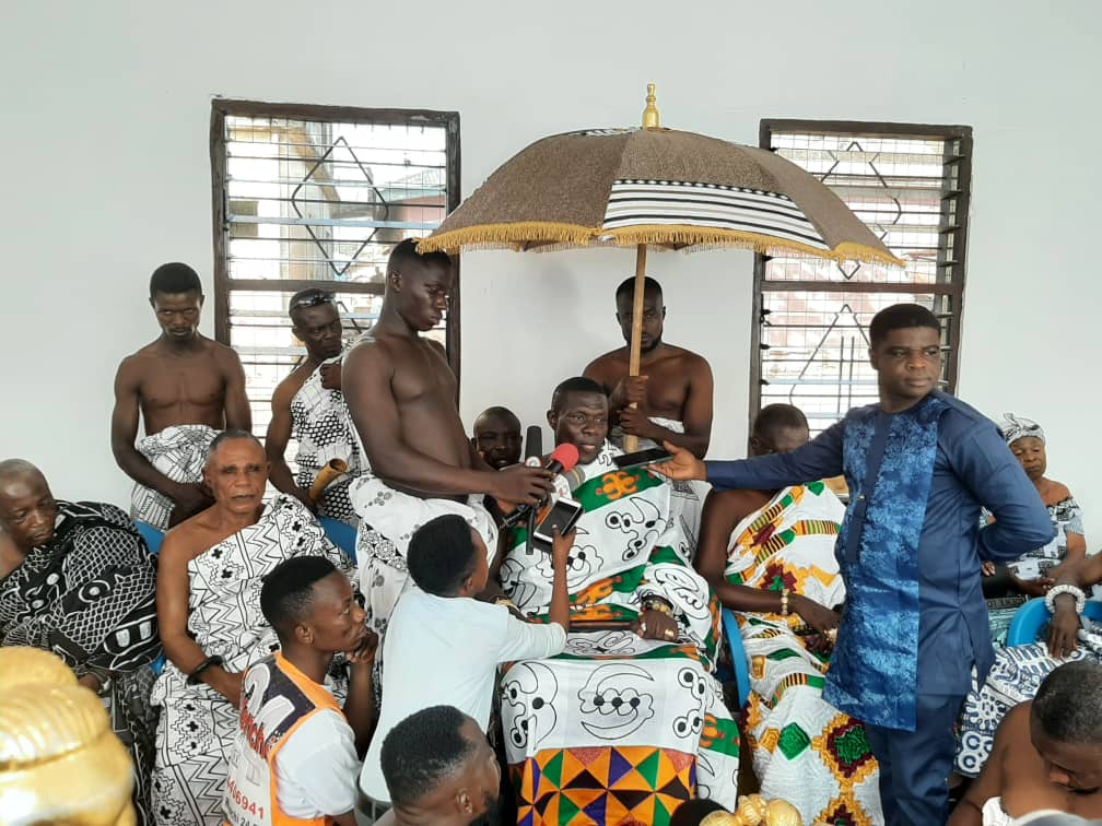 Wenchi Paramount Chief leads an agenda to maintain proper sanitation in his area - Vimarsana News