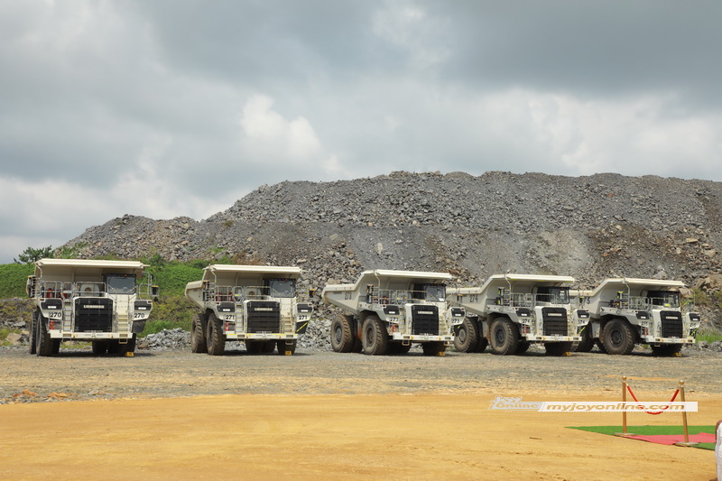 Adamus Mining Resources unveils highly efficient 100tonne Liebherr haulage trucks to boost production 