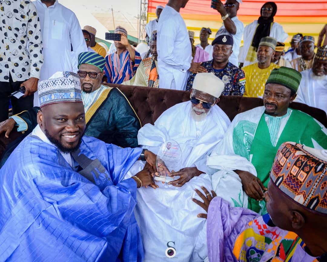 Chief Imam, Agogo Omanhene commission ultramodern mosque built by Ohene Kwame Frimpong - Vimarsana News