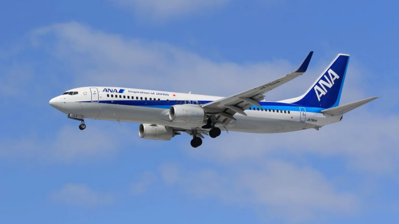 Cockpit window crack forces ANA Boeing flight in Japan to turn back - Vimarsana News