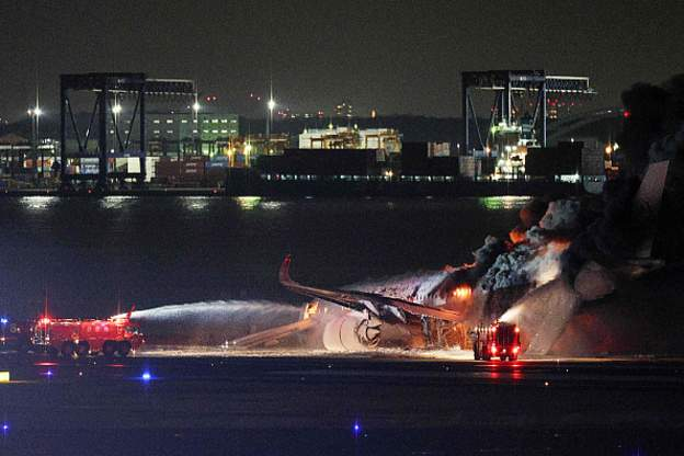 Japan Airlines: Five people on board coastguard plane dead