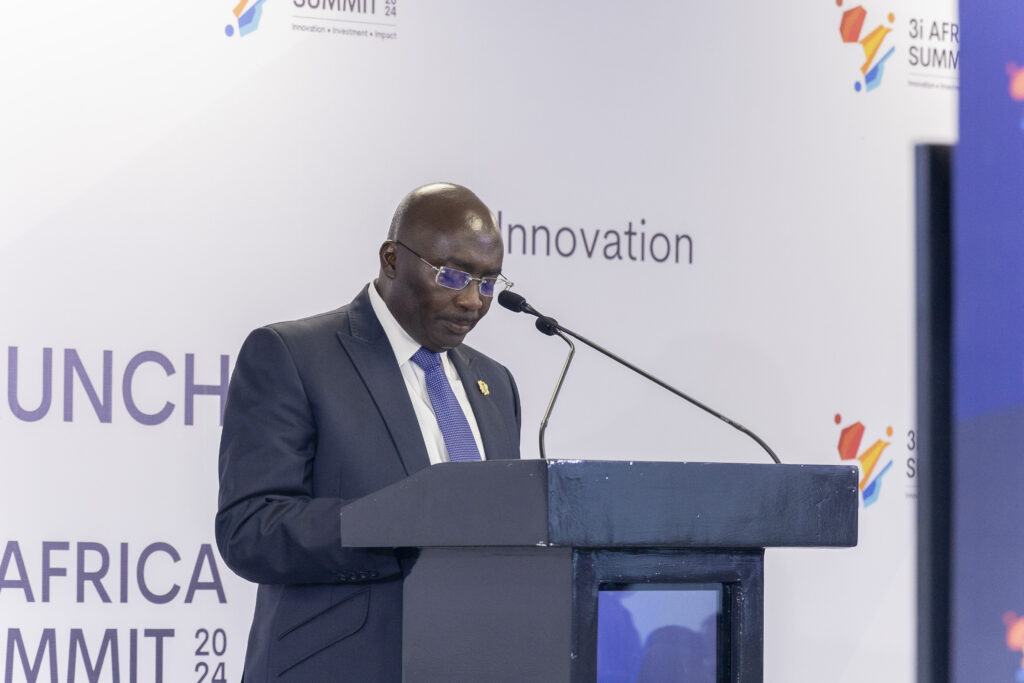 Government to introduce Fintech Innovation Fund - Bawumia - Vimarsana News