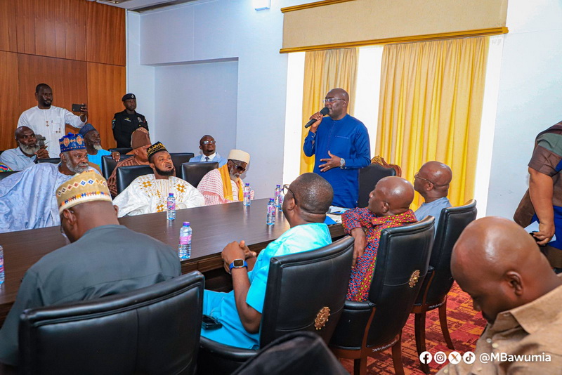 Vice President Bawumia speaking during the meeting with the National Muslim Council delegation.
