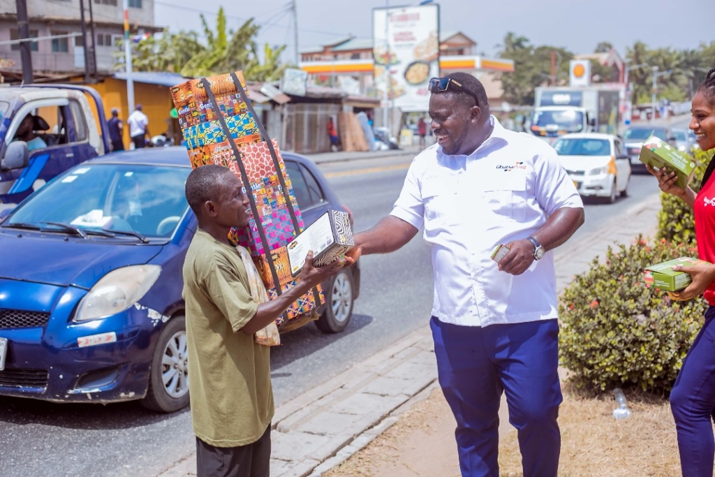 Vals Day Celebration: Ghana Post delivers gifts to MPs, media personalities and the general public