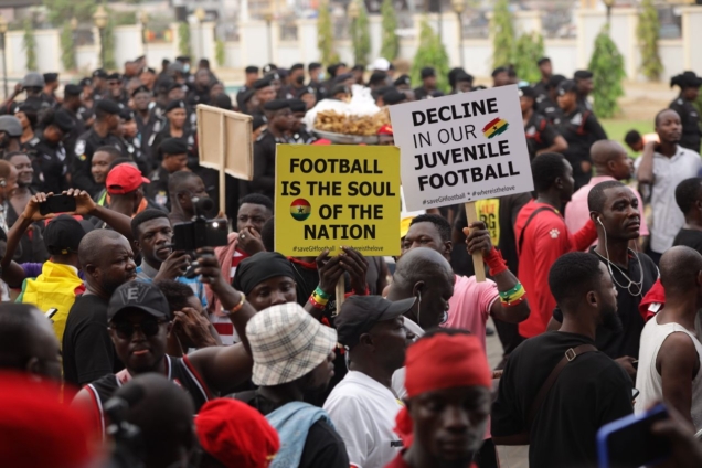 Ghana football fans protest, demand reforms after disappointing performance at 2023 AFCON (Videos)