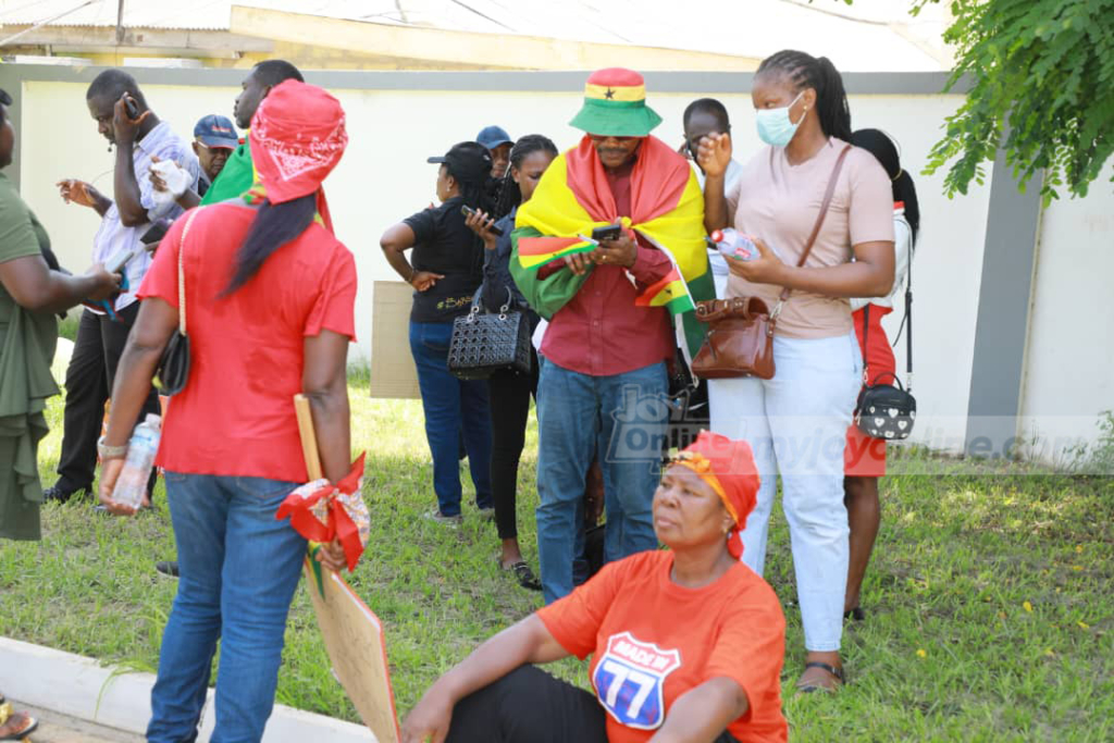 Photos from Locked-up Investment Holders protest