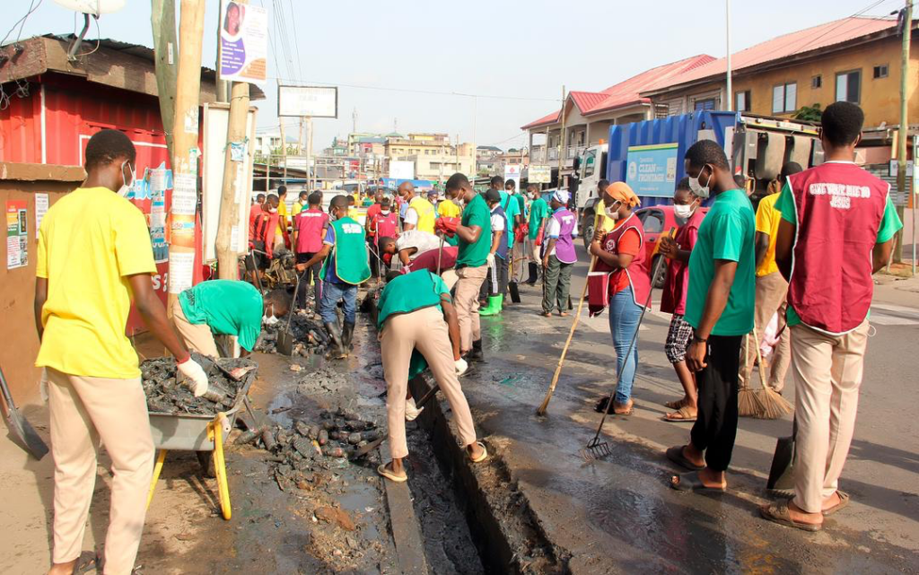 Apostle Eric Nyamekye urges government to consider innovative solutions to addressing plastic menace