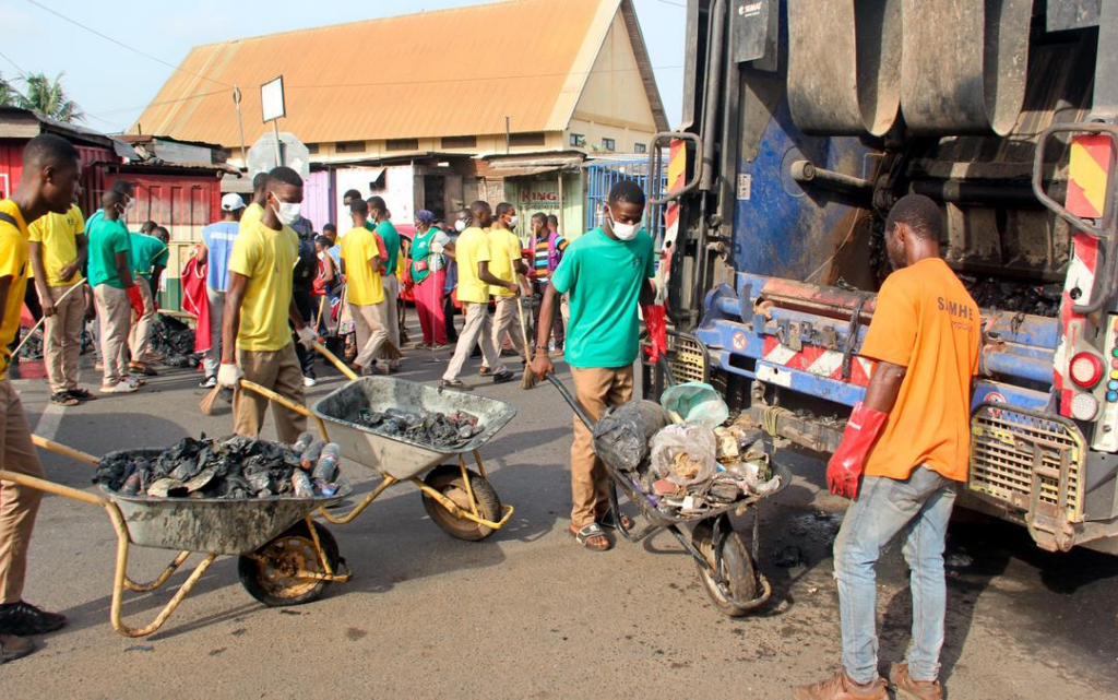 Apostle Eric Nyamekye urges government to consider innovative solutions to addressing plastic menace