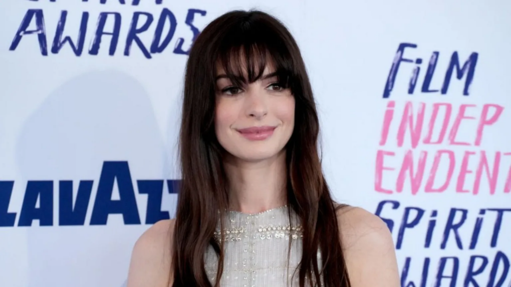 Anne Hathaway had miscarriage while acting as pregnant woman