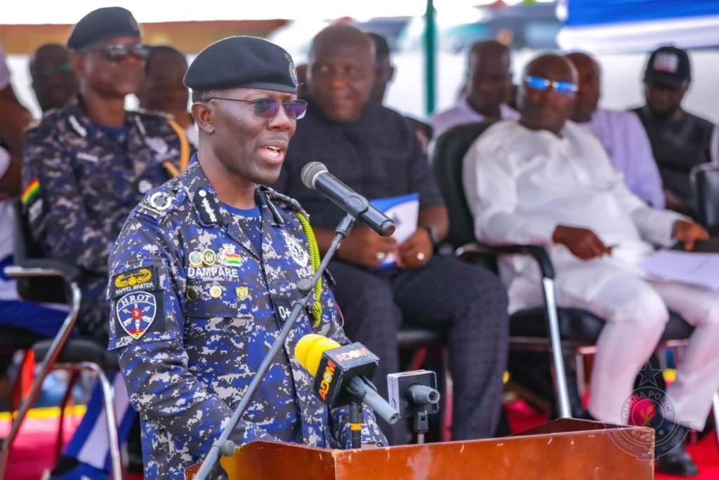 Bawumia commends Dampare for laudable Police initiatives