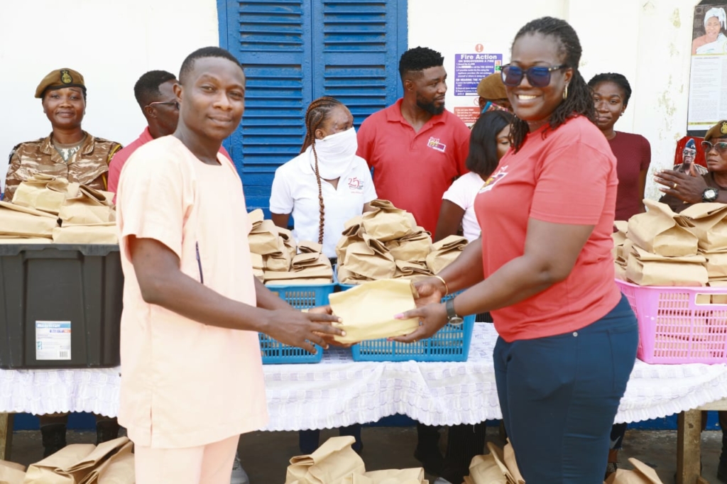 Joy FM takes Easter Soup Kitchen to Senior Correctional Centre 