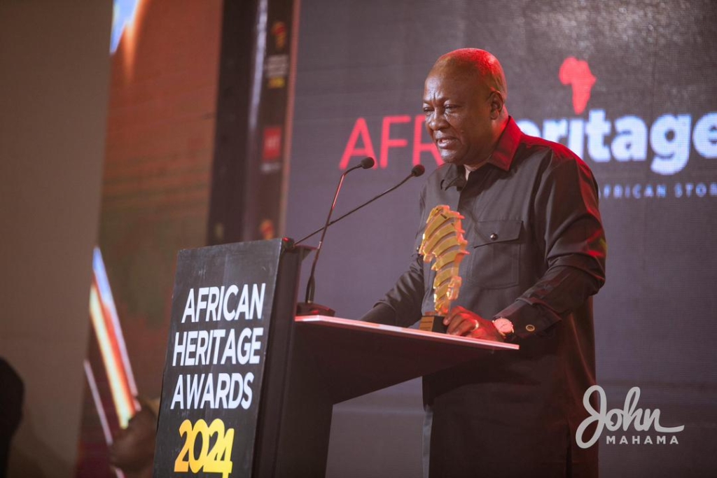 Africa Heritage Awards celebrates Mahama in Lagos for 'exemplary leadership'