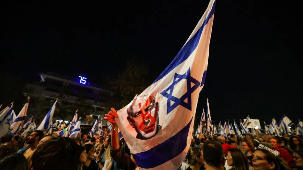 Thousands stage anti-government protests in Israel - Vimarsana News
