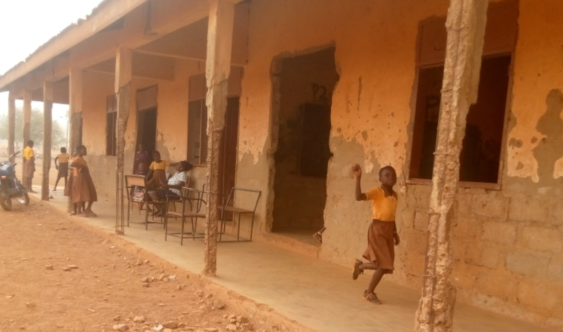 Gundork Primary School on the verge of collapse, pupils cry for help - Vimarsana News