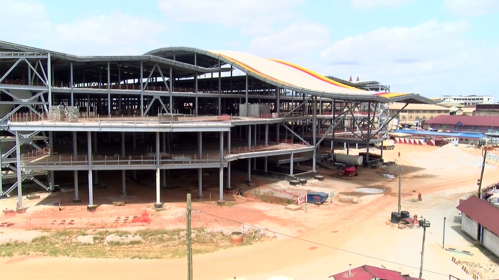 Kumasi traders threaten 5-day protest over stalled Kejetia redevelopment project - Vimarsana News