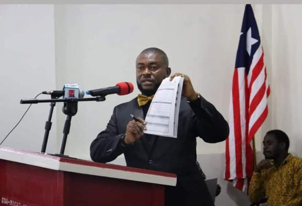 Liberia uncovers 40,000 illegal civil servants