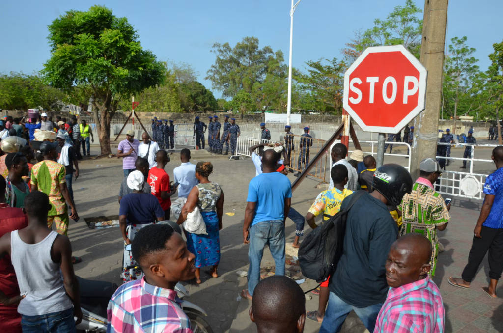 Police fire tear gas to disperse Benin wage protest