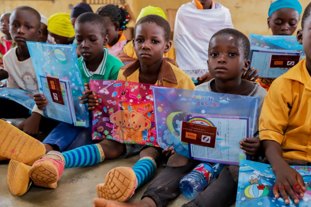 Galinkpegu Primary School receives educational materials to enhance reading, learning - Vimarsana News