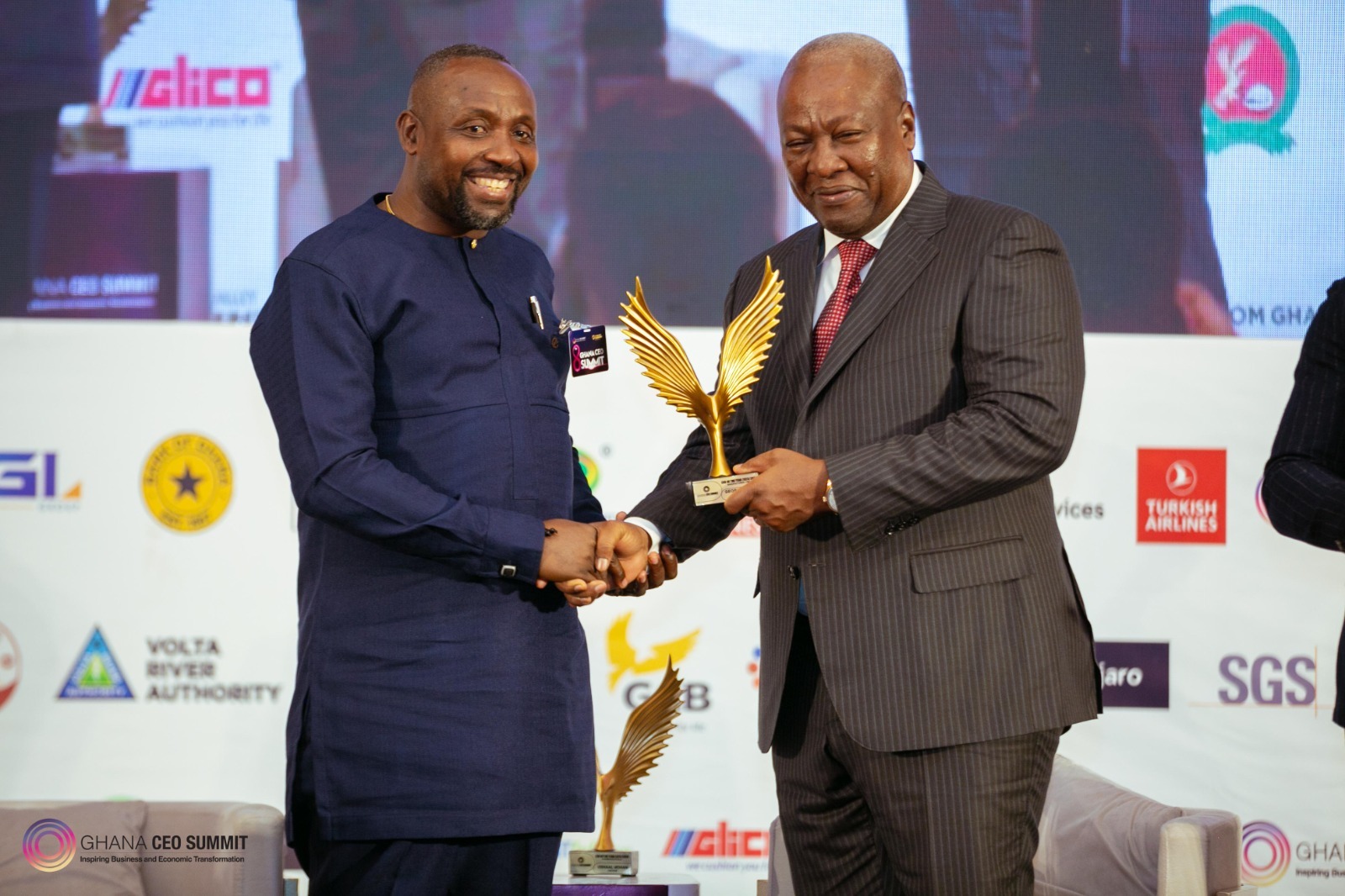 SIGA DG honoured with outstanding public leadership award at the 8th Ghana CEO summit - Vimarsana News