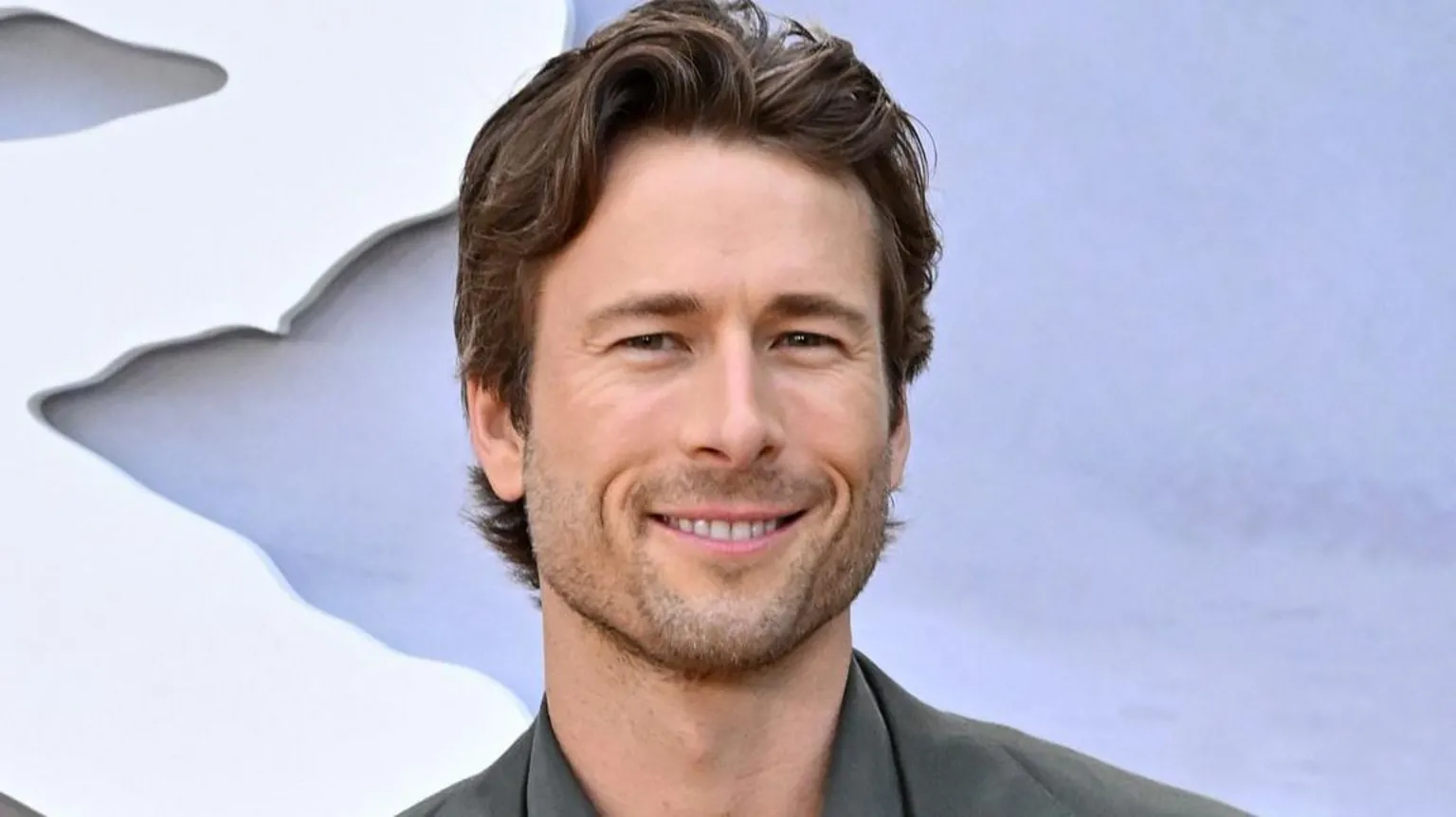 Glen Powell to finish degree while making new film - MyJoyOnline