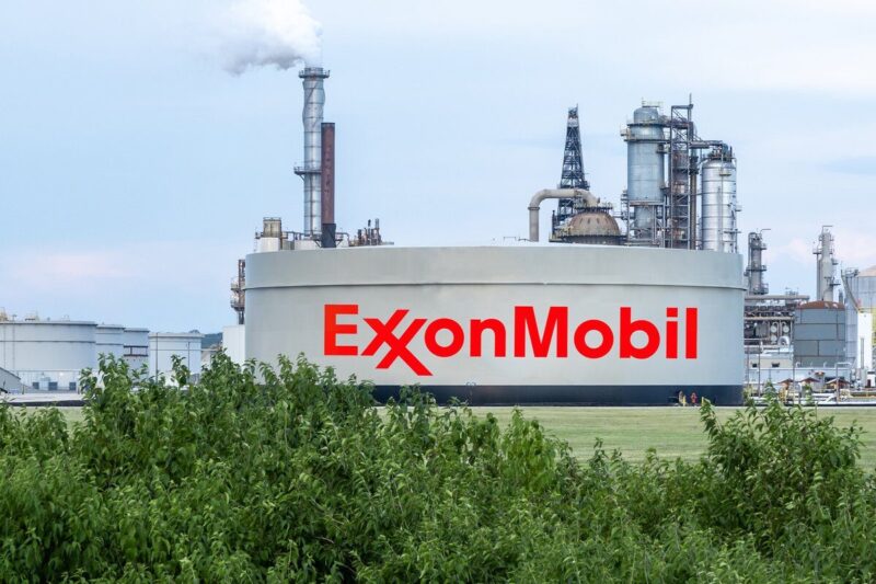 ExxonMobil to invest $1 billion in Nigeria's oilfield, regulator says