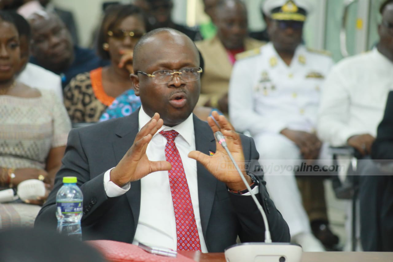 Akufo-Addo’s gov’t rundown presidential jet; its fuel tank is even corroded – Omane Boamah 2 Omane Boamah 2