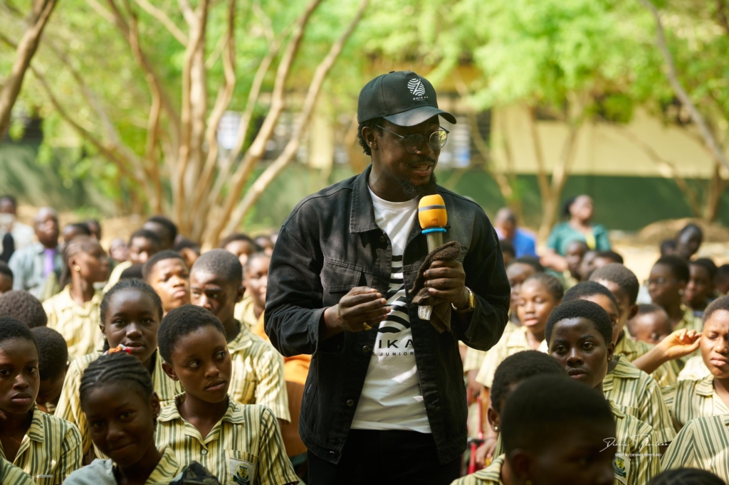Blogger Zhikay Ikejunior embarks on a Mindshift Campaign in schools – MyJoyOnline