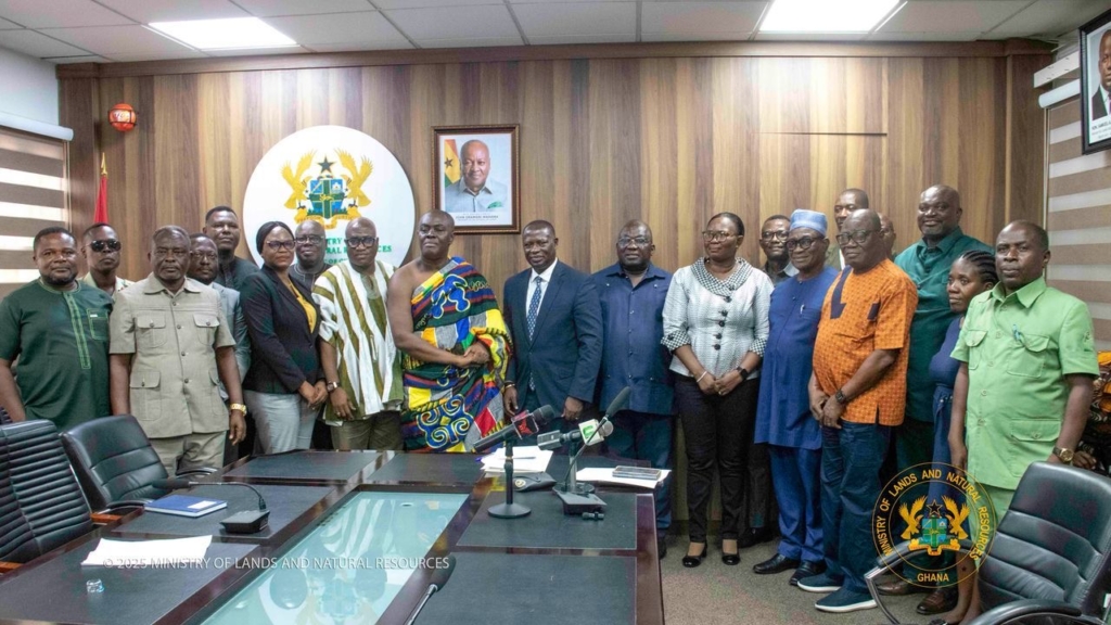 Lands Minister inaugurates 18-member committee to sanitize Ghana’s mining sub-sector – MyJoyOnline