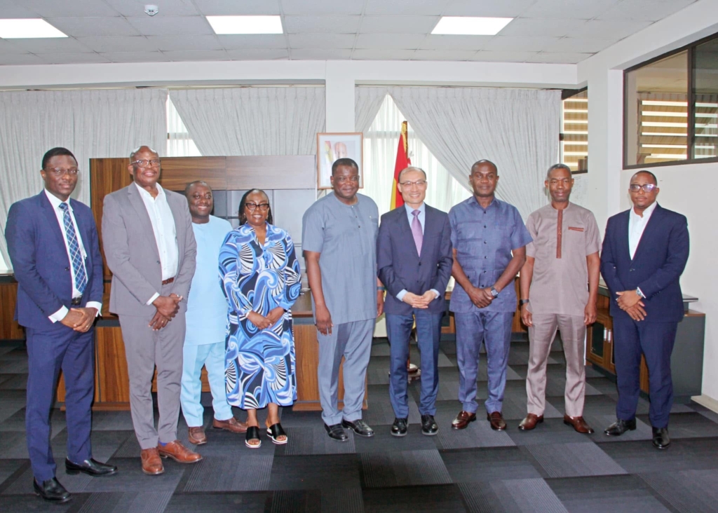 Roads Minister holds bilateral meeting with Chinese Ambassador to strengthen Ghana’s road infrastructure – MyJoyOnline