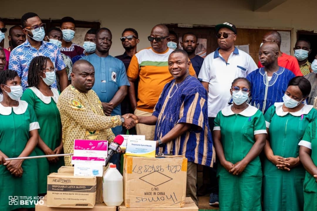 Lambussie MP donates medical supplies to Lambussie Health Directorate to combat meningitis – MyJoyOnline