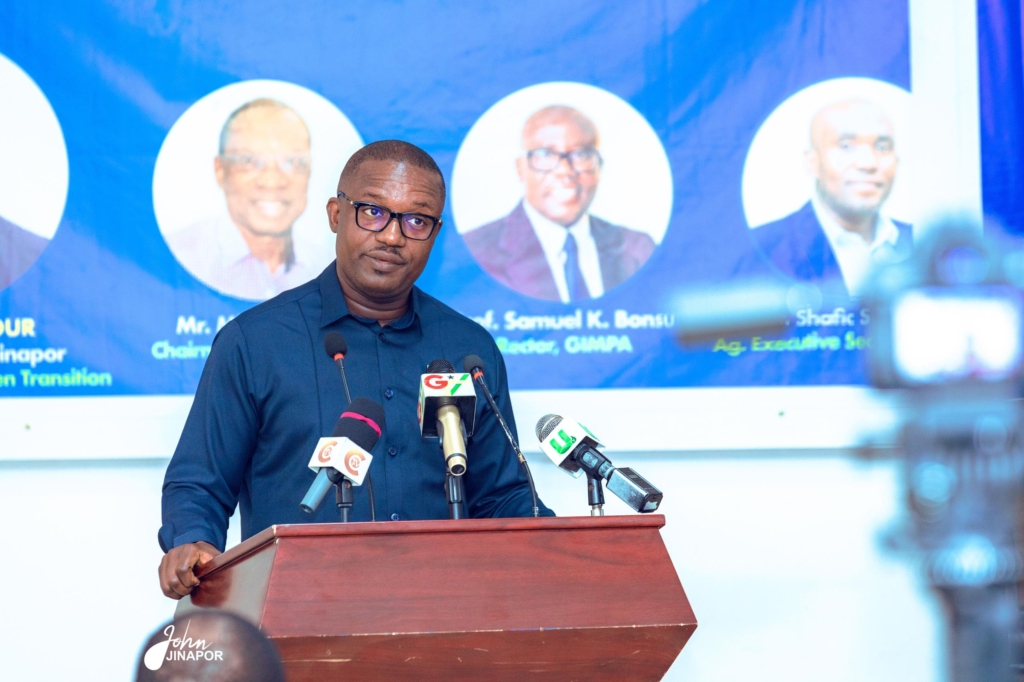 Energy Ministry to pilot renewable, solar-powered outboard motors to reduce fishing costs and carbon emissions – MyJoyOnline