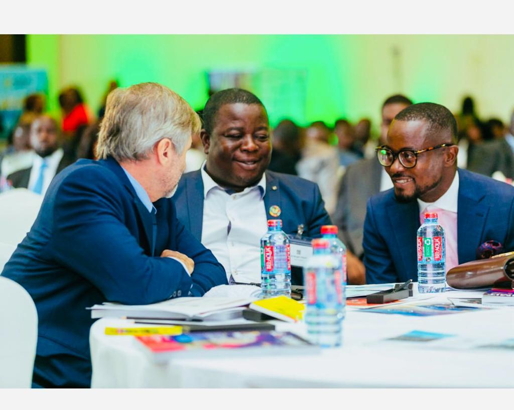 Daily Insight for CEOs: Corporate strategy – Aligning business goals for long-term success 2 Untitled 2 1