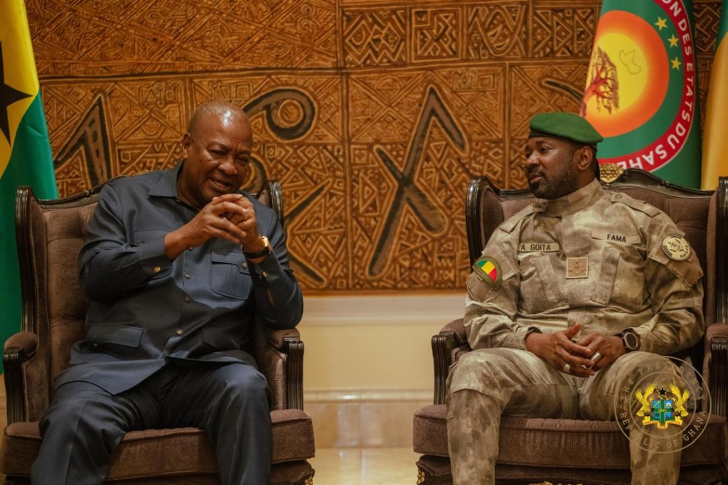 Photos: Mahama visits Mali as part of 'good neighbourliness' tour