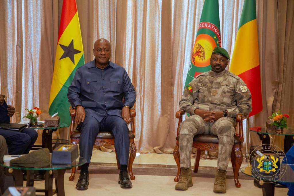 Photos: Mahama visits Mali as part of 'good neighbourliness' tour