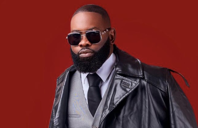Maxi Sway teams up with Ras Kuuku and Ponobiom on ‘Legalise’ 2 06576a55 f7f6 45e1 b6b3 d4a26f063ecd