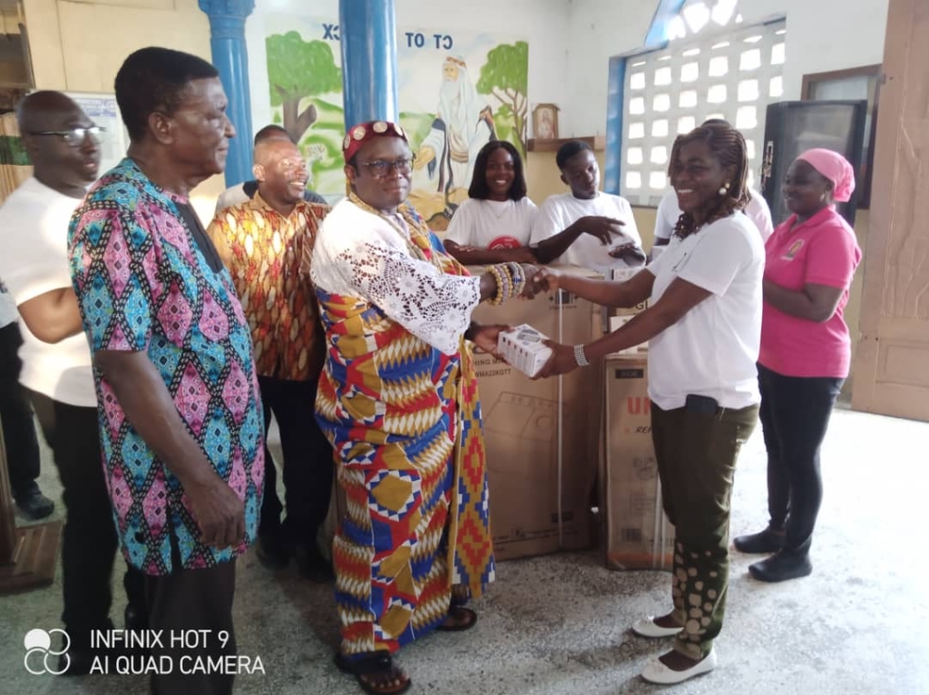 Anyako Youth Association supports local health centre with vital equipment in Phase II of Development project – MyJoyOnline