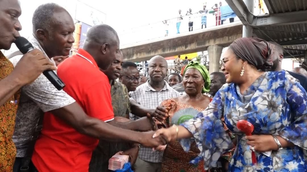 Adum Fire: NPPs Naa Toshie donates 100k to victims, urges fire resilient market – MyJoyOnline