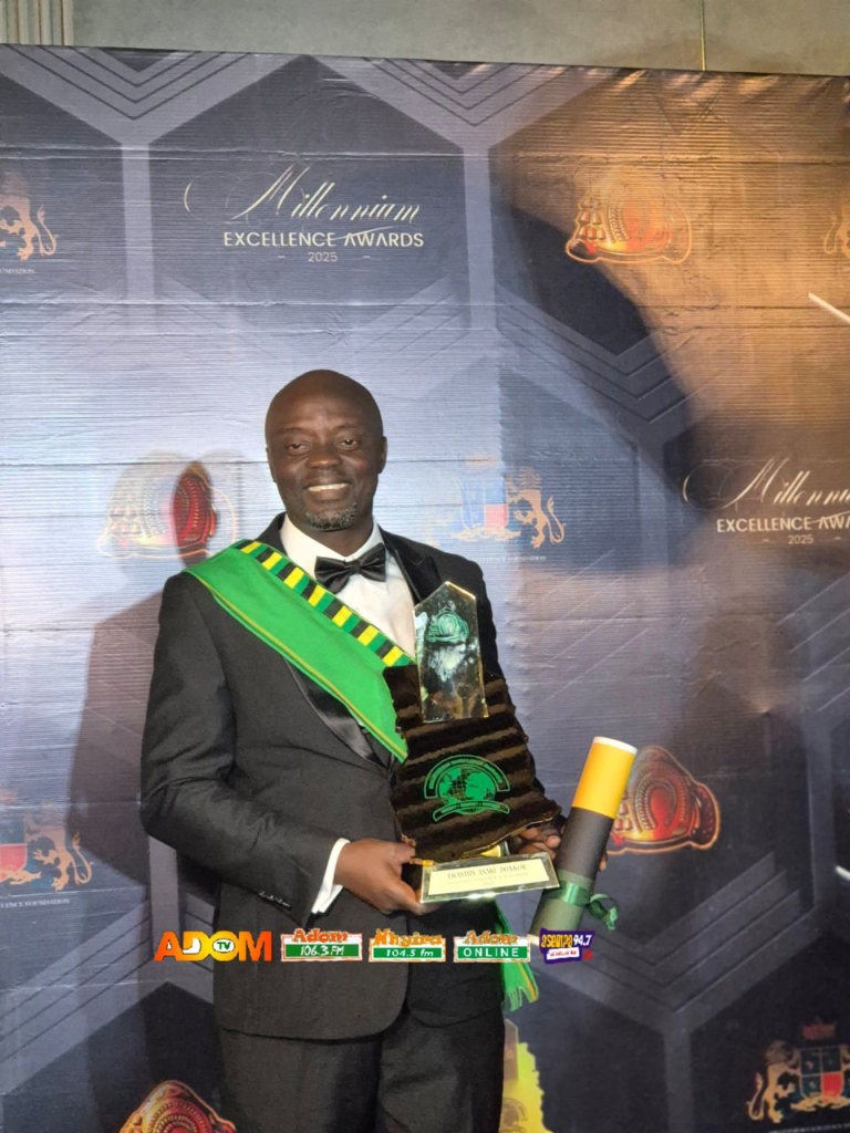 JoyNews’ Erastus Asare Donkor honoured at...