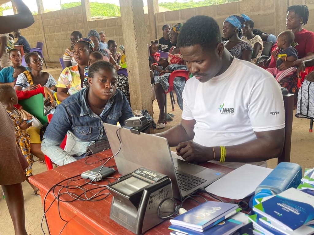 Nana Amoasi VII Foundation marks Child Health Week with free services in Ekumfi Abor – MyJoyOnline